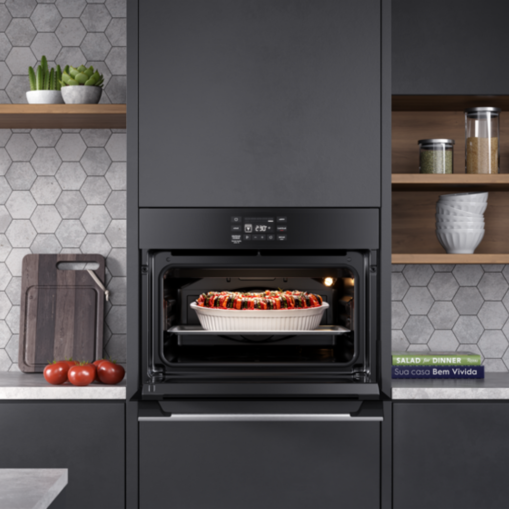 Forno de Embutir Elétrico Electrolux 50L OE5EA Experience com Função Air Fryer Preto 220V