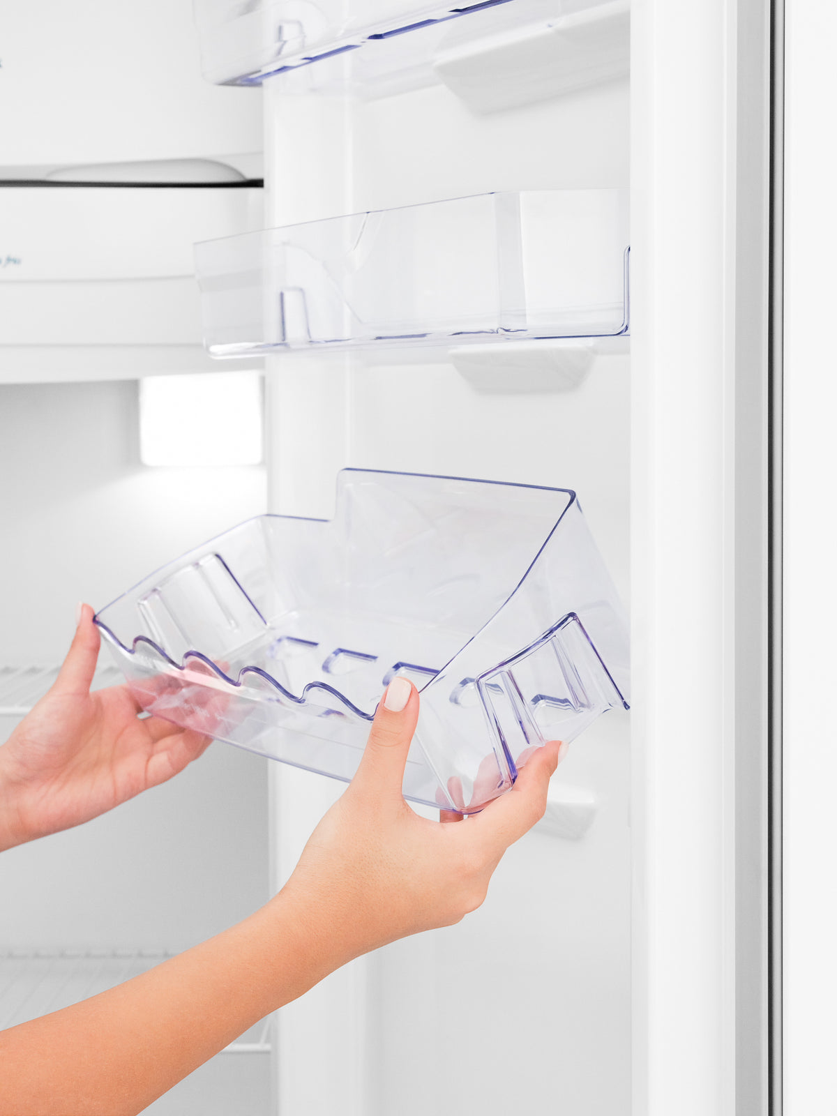 Refrigerador Electrolux 240L RE31 Cycle Defrost Branco 220V
