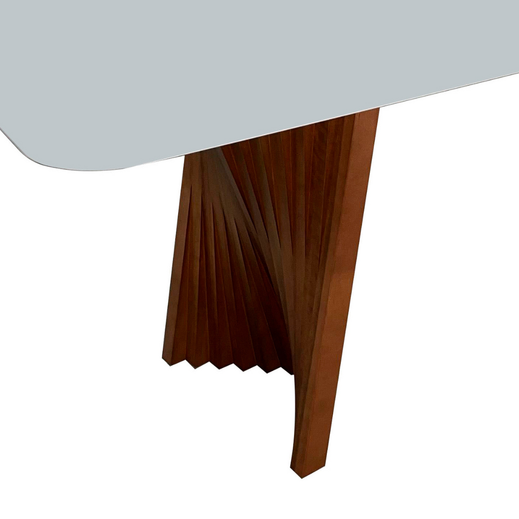 Mesa Retangular Tania Menegaz 180x100cm Canto Moeda Noce Tampo de Vidro Off White