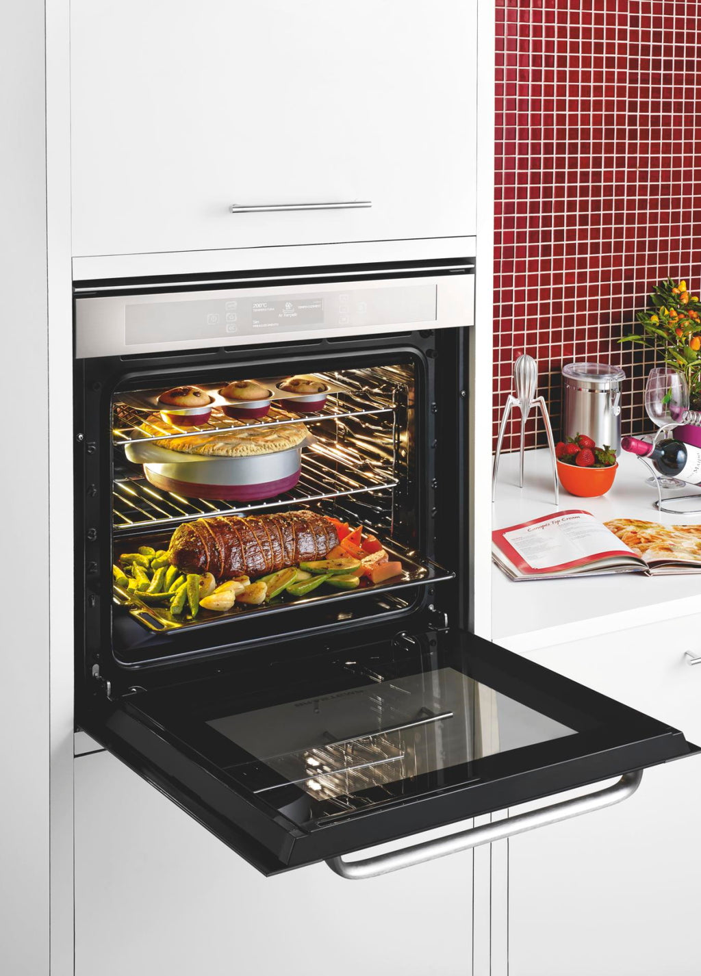 Kit Brastemp Gourmand de Embutir Forno Elétrico 67L+Micro-ondas 40L com Grill Inox 220V