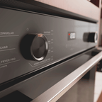 Forno de Embutir Elétrico Brastemp 84L BOX84AR com Air Fryer Pro Cinza 220V