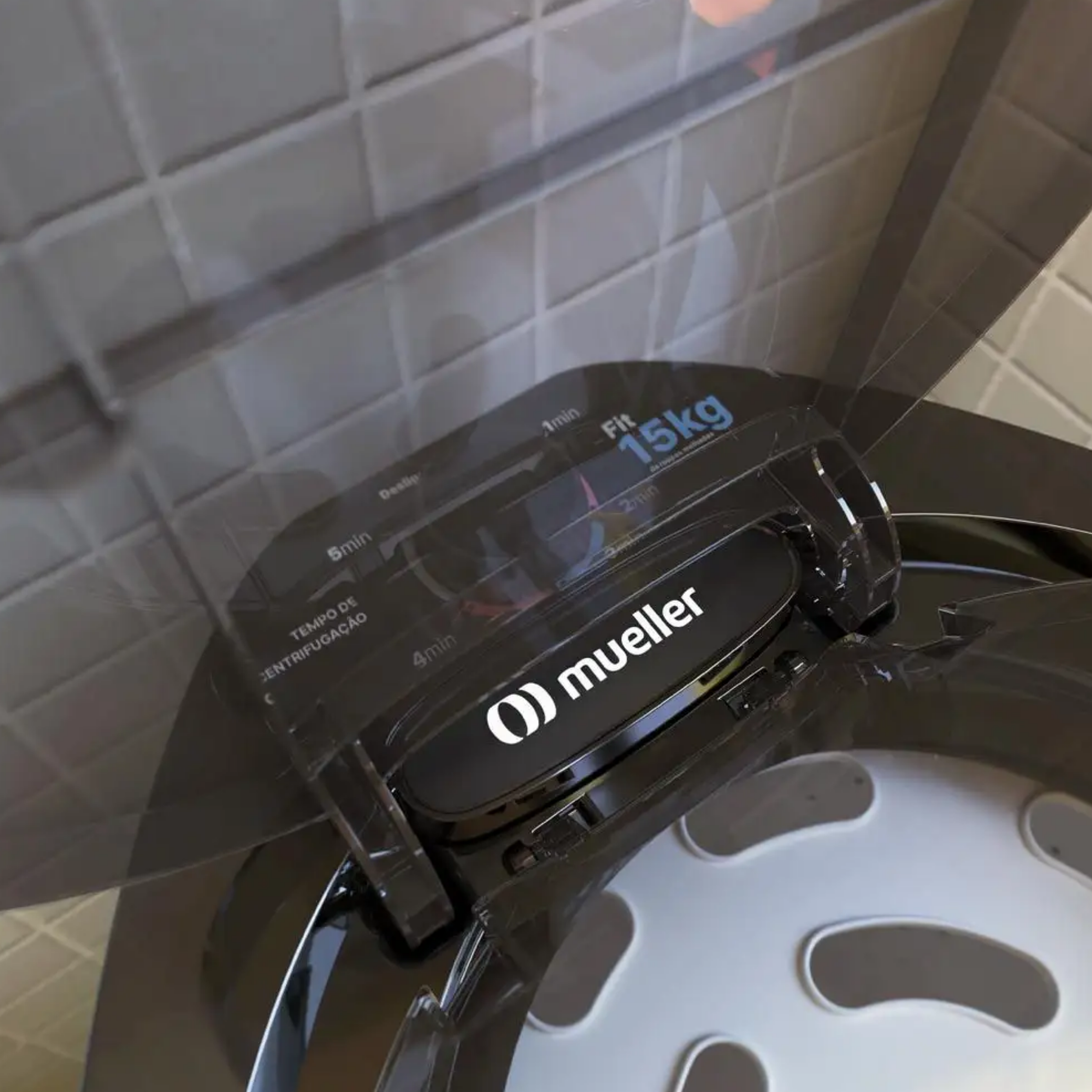 Centrifuga de Roupas Mueller Fit 15Kg de Roupa Molhada 610000607 Preto 220V