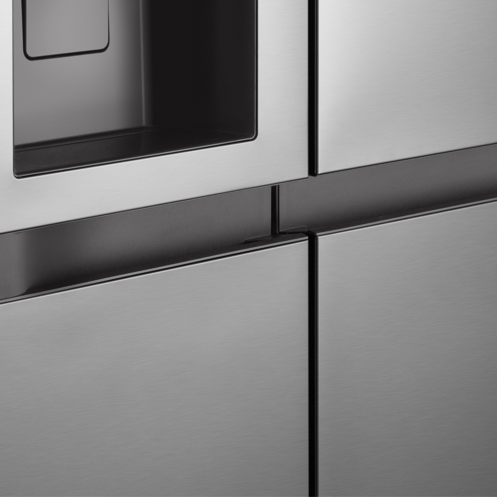 Refrigerador LG 638L Side By Side Inverter com Água e Gelo na Porta Inox Look Bivolt