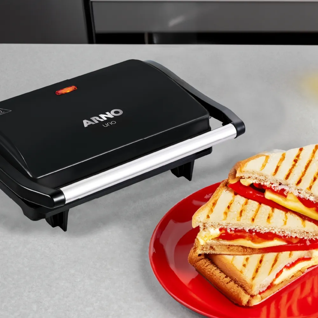 Sanduicheira e Grill Arno GPTO Compact Uno Preto 220V