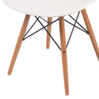 Cadeira Eiffel GRP em Polipropileno Pé Madeira Palito Branco