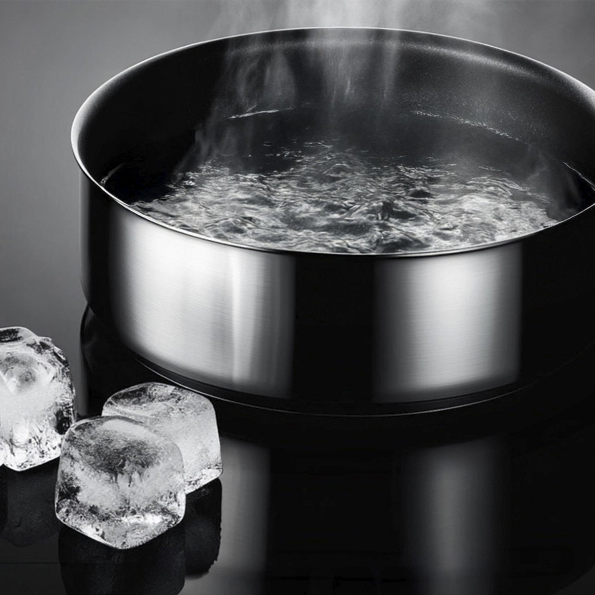 Cooktop Indução Midea 4 Bocas Even Pro Vitrocerâmica Preto 220V