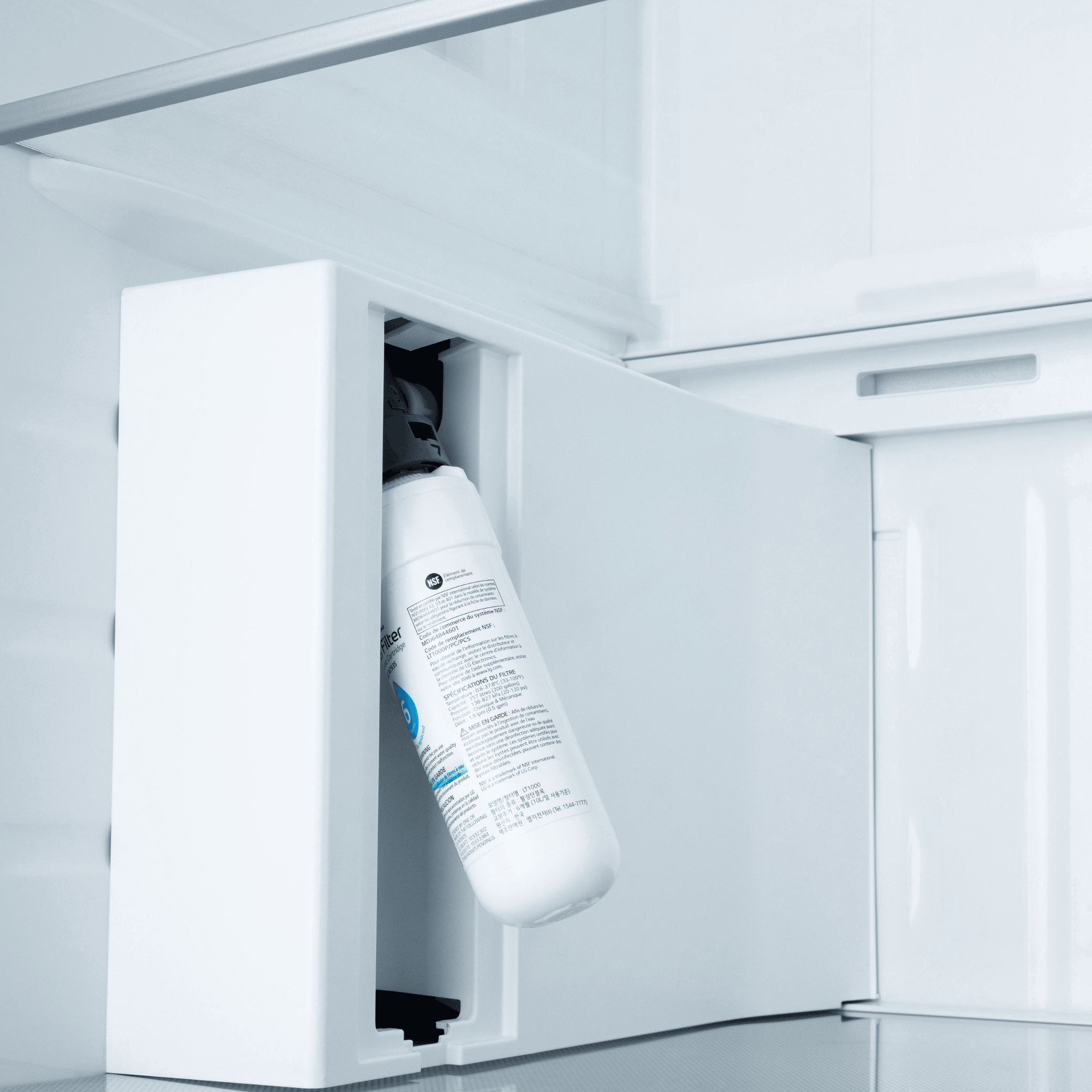 Refrigerador LG 638L Side By Side Inverter com Água e Gelo na Porta Inox Look Bivolt