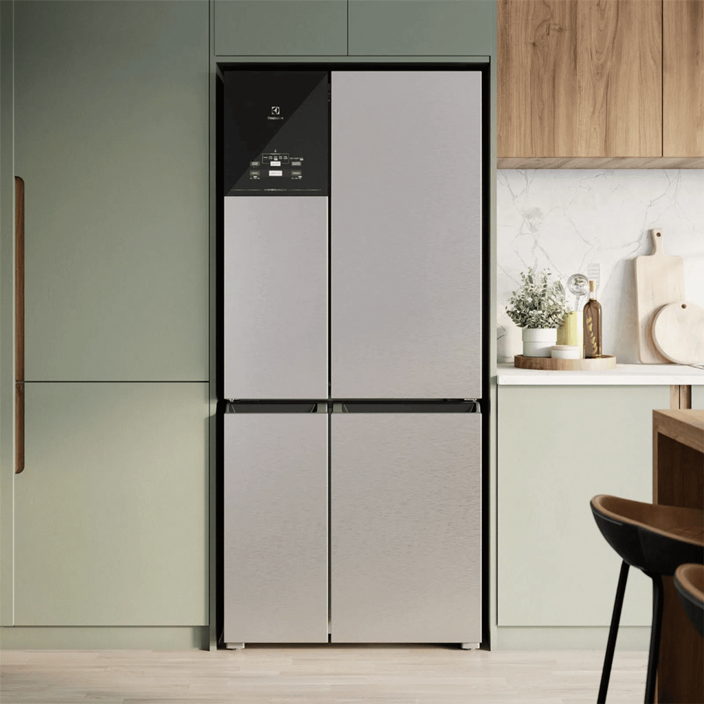 Refrigerador Electrolux 581L IQ8S Multidoor Inverter Experience com Flexispace Inox Look 220V