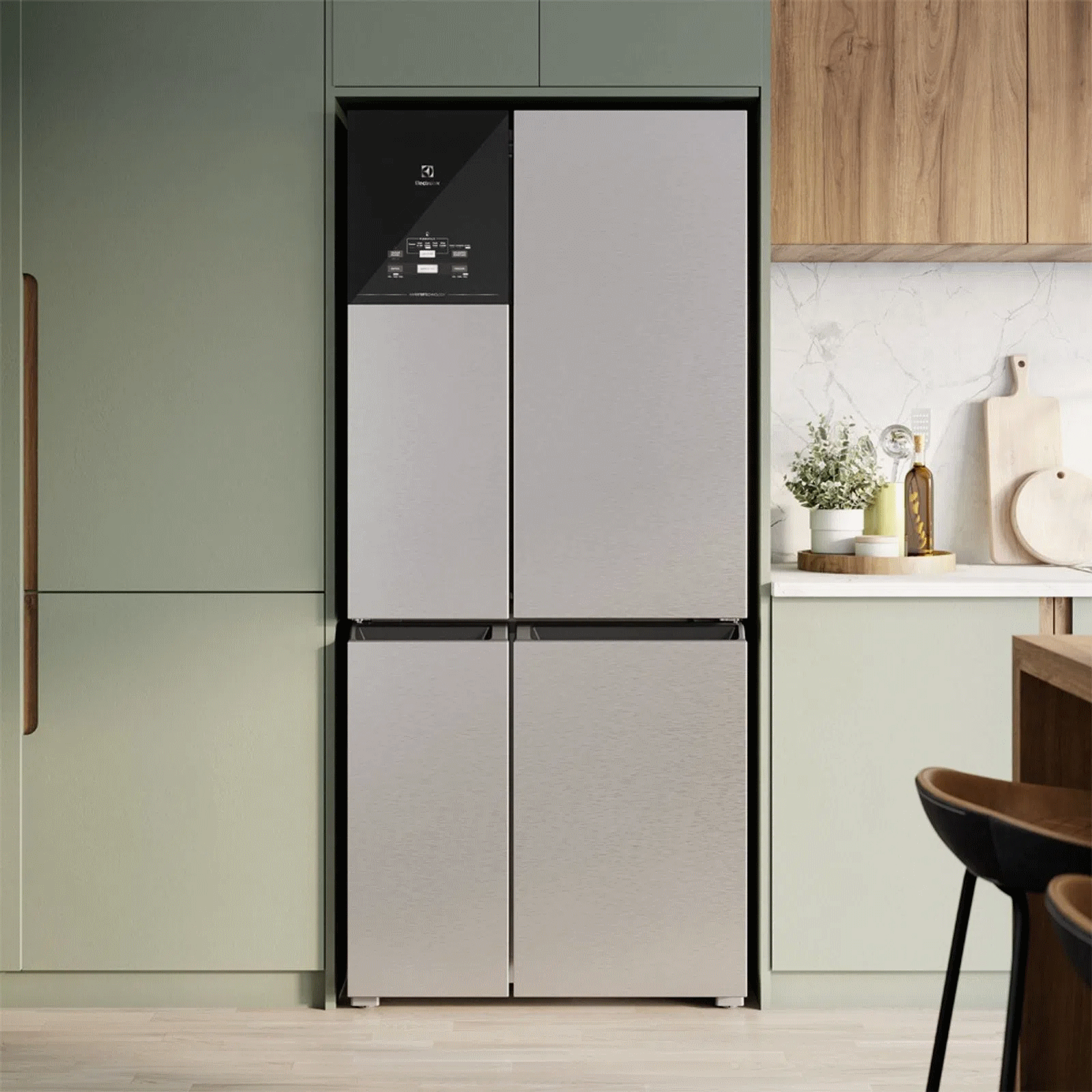Refrigerador Electrolux 581L IQ8S Multidoor Inverter Experience com Flexispace Inox Look 220V