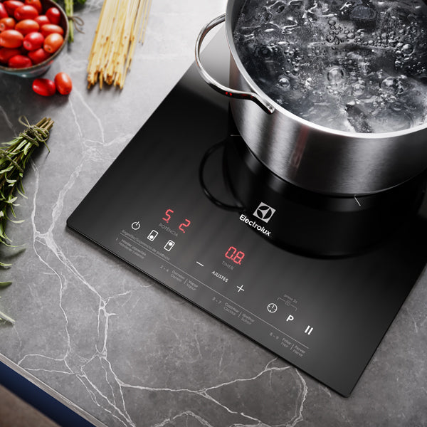 Cooktop de Indução Electrolux IE3LP Powerboost Preto 220V