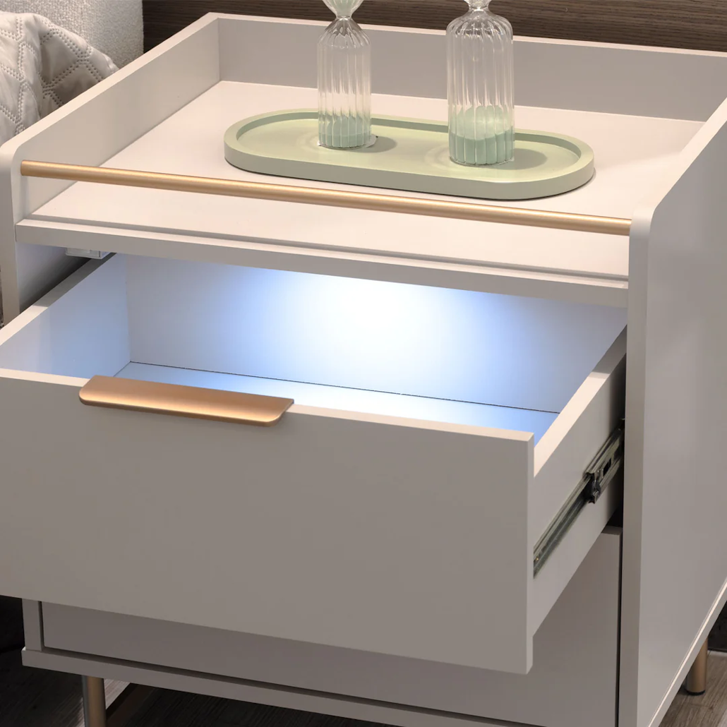 Mesa de Cabeceira Yves Província 2 Gavetas Off White com Dourado