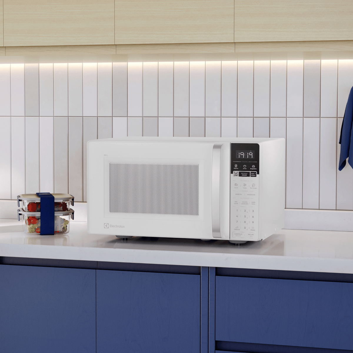 Micro-ondas Electrolux 29L Efficient ME29B Função Descongelamento Assistido Branco 220V