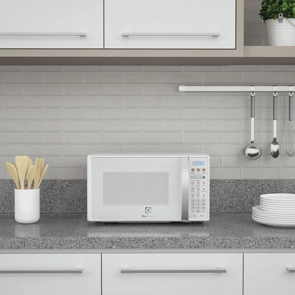 Micro-ondas Electrolux 20L Função Tira Odor Branco 220V