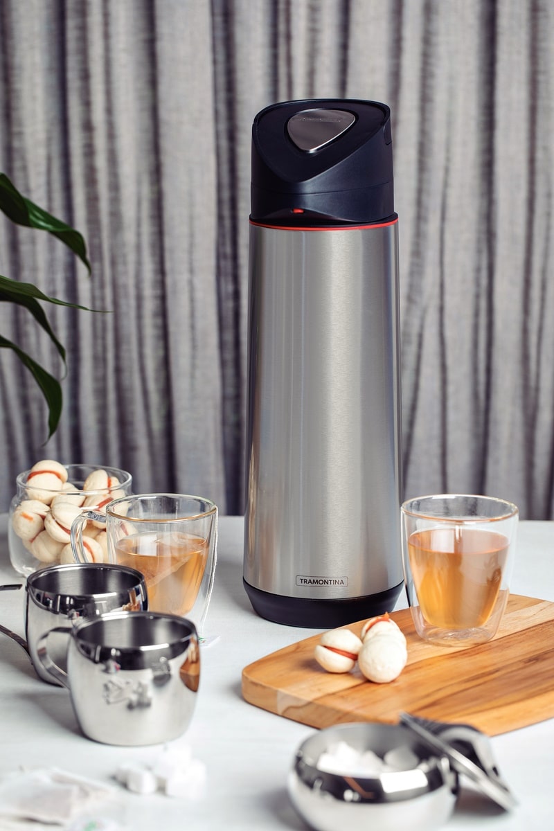 Garrafa Térmica Tramontina Exata em Aço Inox 1,8 Litros Inox/Preto