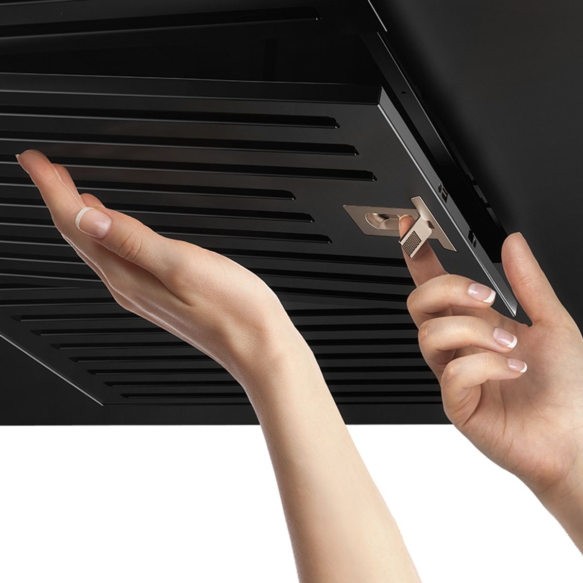 Coifa de Ilha Pro Series Electrolux 90CIV 90cm Filtro Baffle Preto 220V