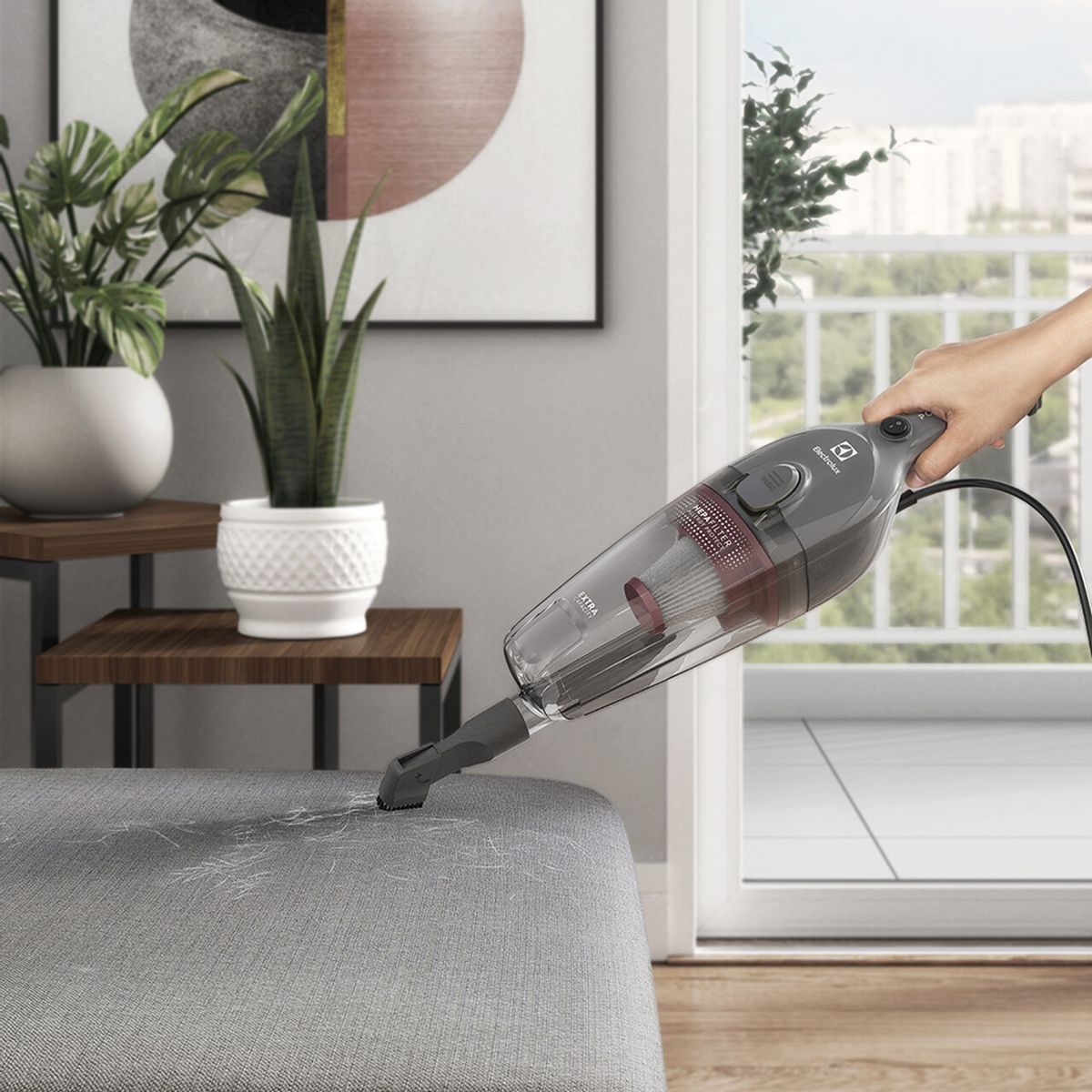 Aspirador de Pó Vertical 2 em 1 Electrolux STK15 Preto 220V