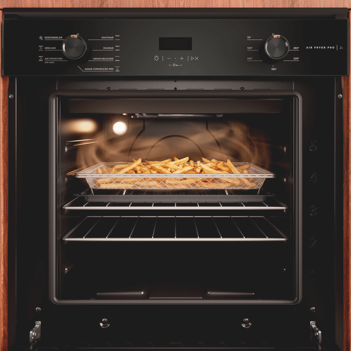 Forno de Embutir Elétrico Brastemp 84L BOX84AE com Air Fryer Pro Preto 220V