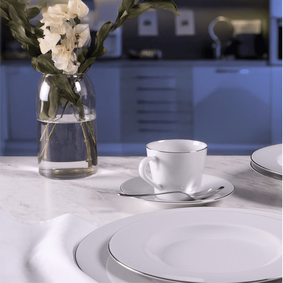Aparelho de Jantar e Chá 30 Peças Joana em Porcelana Decorada Branca