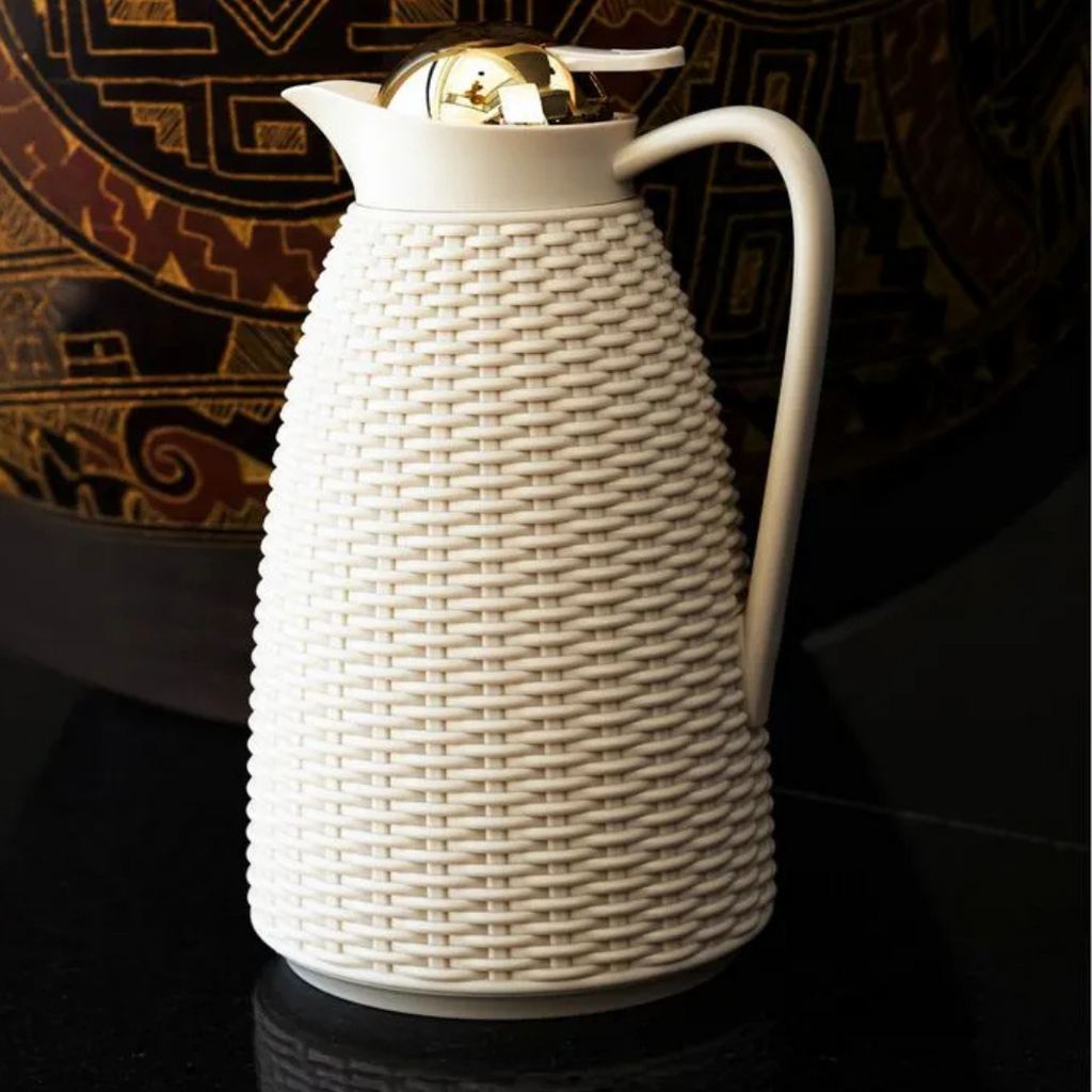 Garrafa Térmica Rojemac  New Rattan  com Tampa Dourada  1L Bege