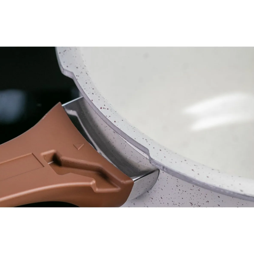 Panela de Pressão Ceramic Life Brinox 6,8L Indução Pressure Vanilla