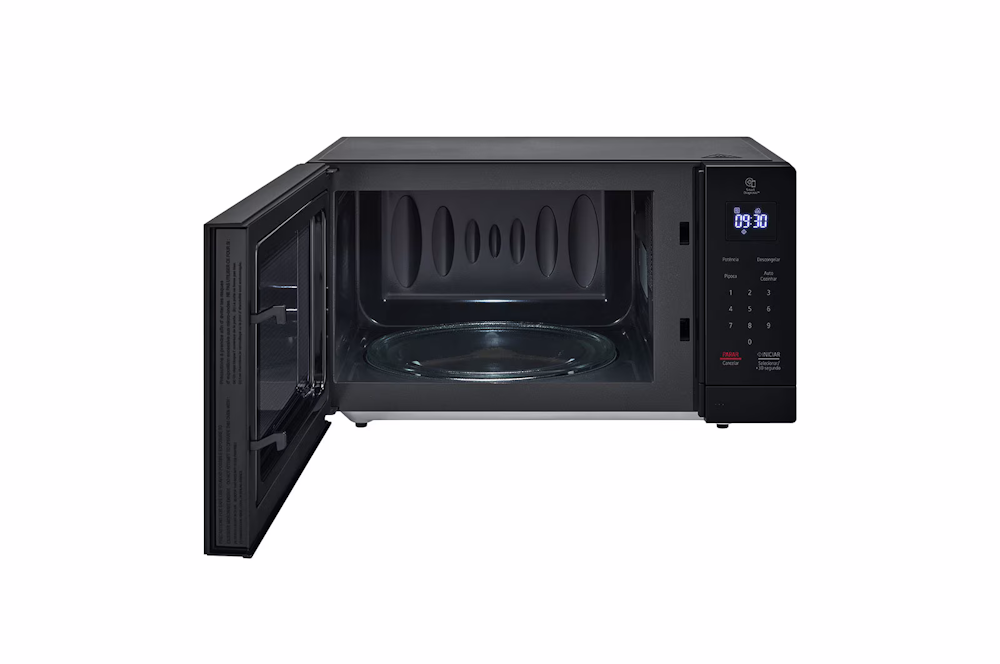 Micro-ondas LG 30L  EasyClean NeoChef Preto 220V