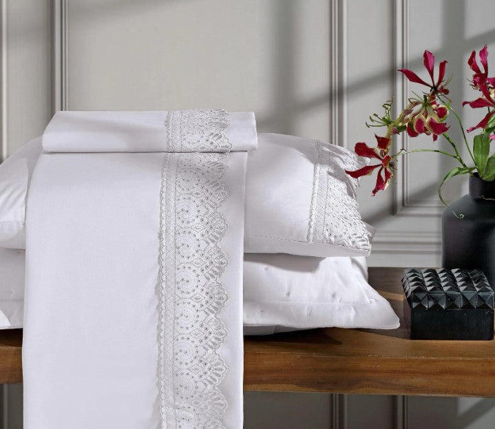 Jogo de Roupa de Cama King 4 Peças Hedrons Rendas Toque de Algodão Branco