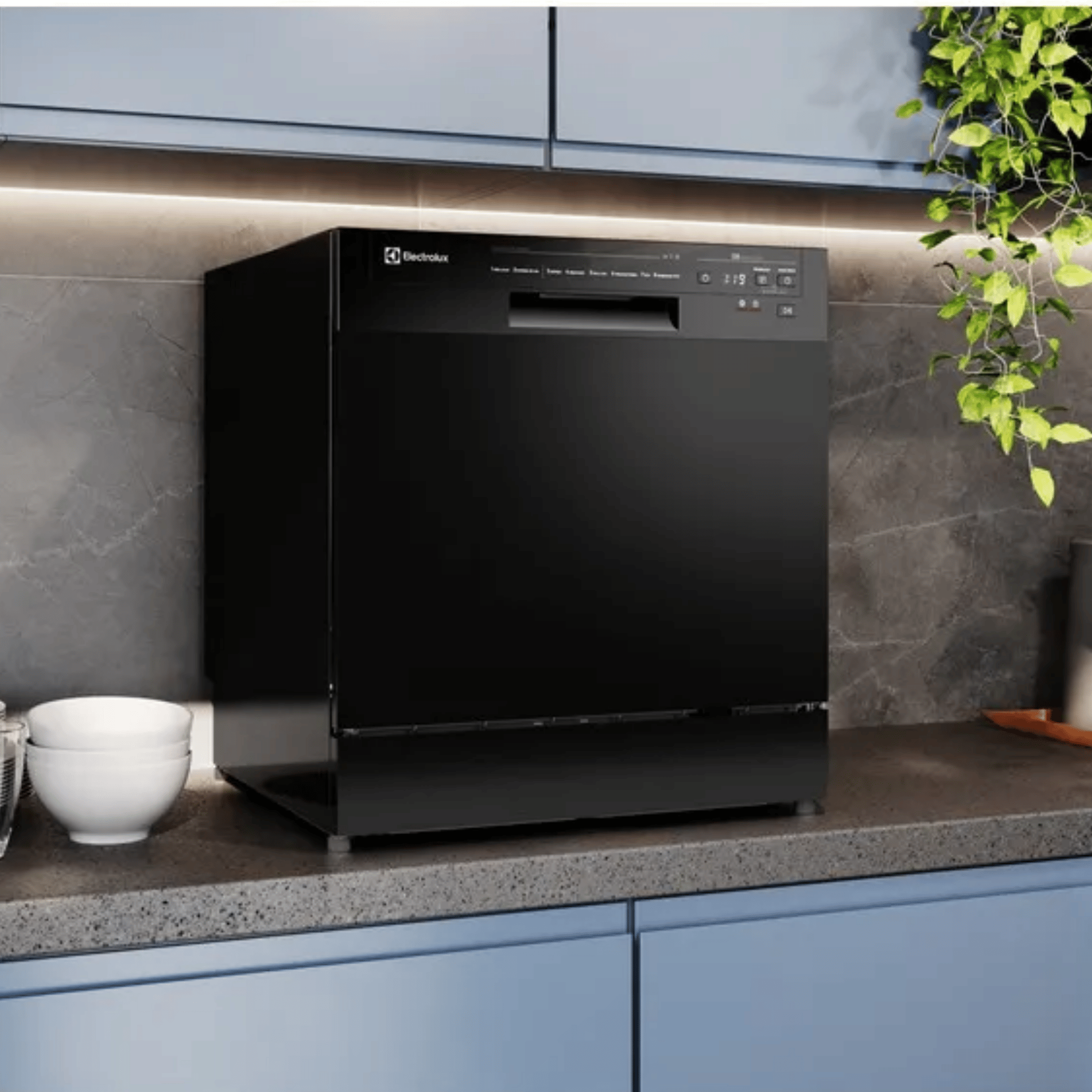 Lava-Louças Electrolux 8 Serviços com Programa Lava & Seca LP08E Preto 220V