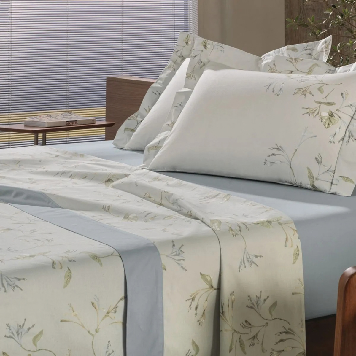 Jogo de Roupa de Cama Queen 4 peças Altenburg Algodão 200 Fios Ágape Azul